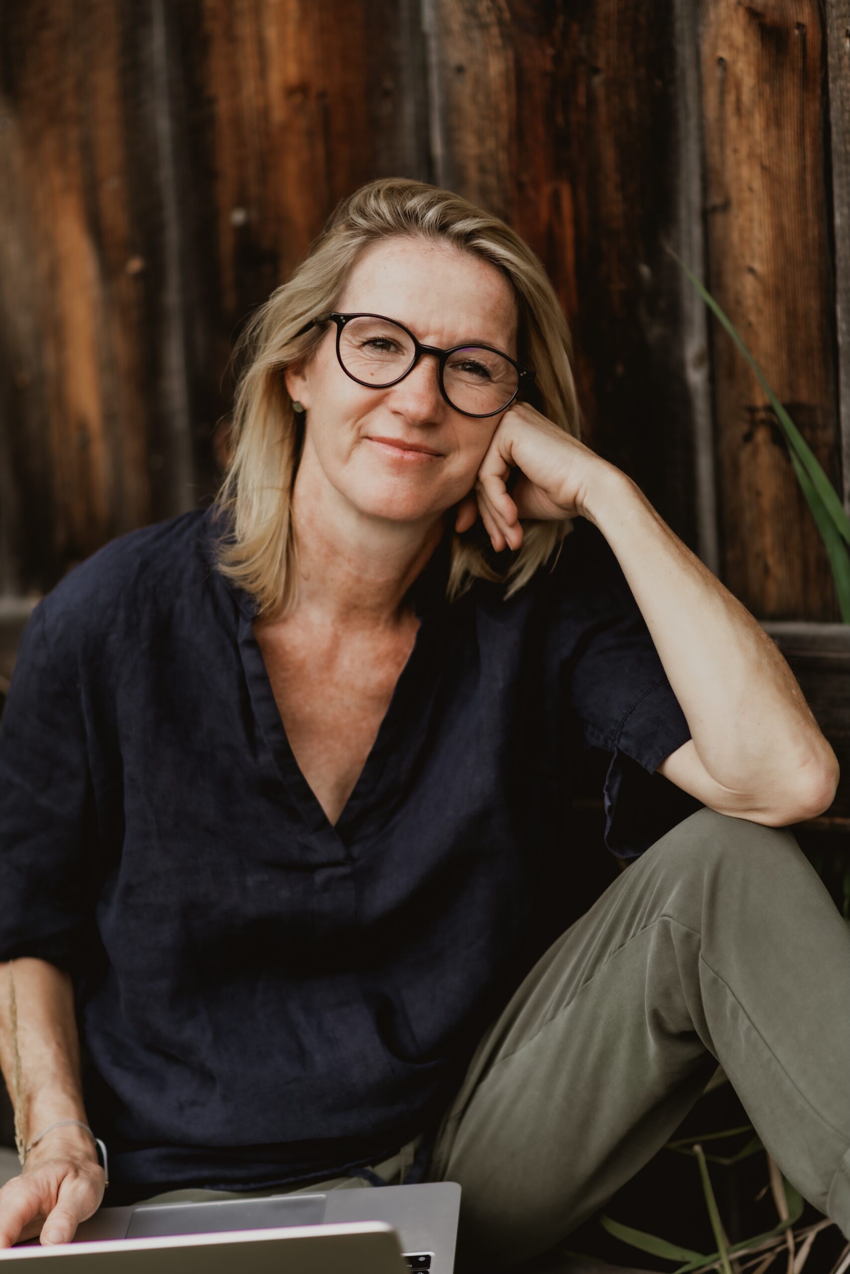 Bettina Steinacher, Holzrückwand * Die Abbilderei